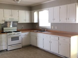 1326 Odom Dr, Fayetteville, NC 28304