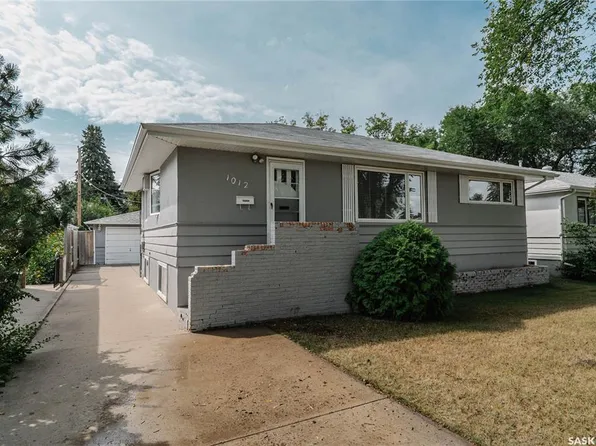 1012 2nd STREET E, Saskatoon, SK S7H 1R3