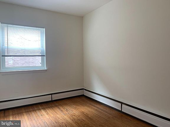 4th image of 2728 E Indiana Ave #1A