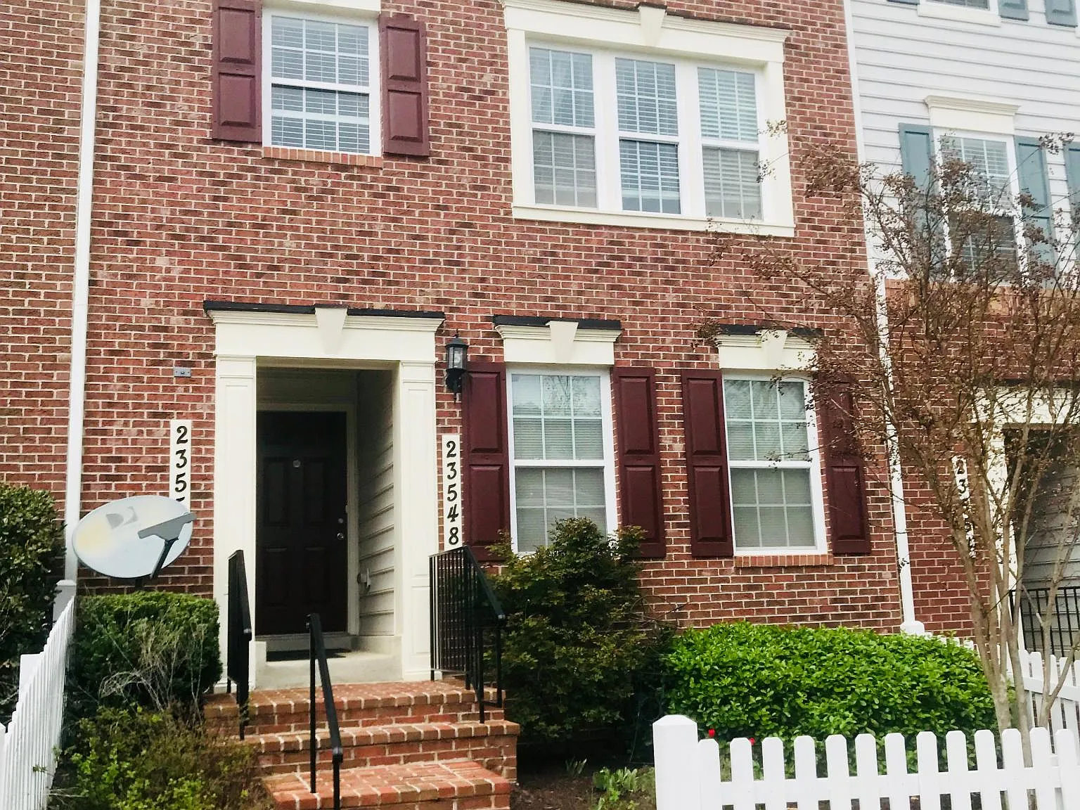 23550 Forest Haven Way — Photo 1