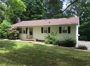 66 W Burda Pl, New City, NY 10956