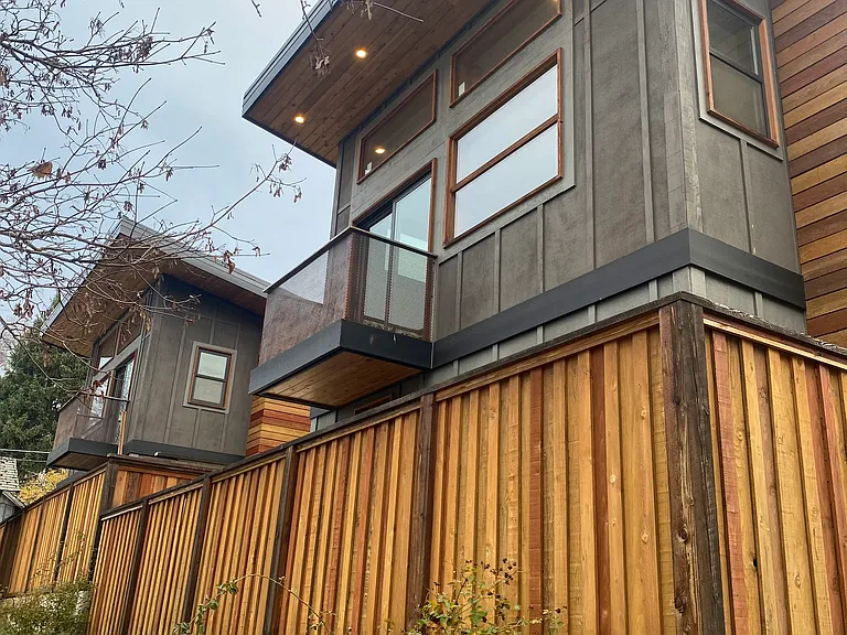 NE Wauna Ave — Photo 19