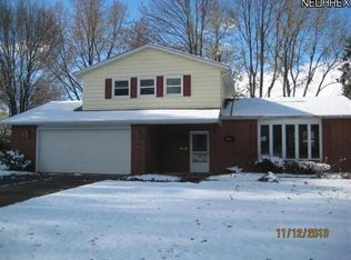 294 Baird Ave, Wadsworth, OH 44281
