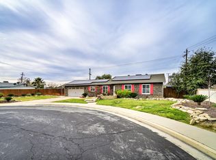 2820 Claremont Ave, Clovis, CA 93611