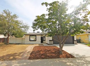 956 N Esther St, Porterville, CA 93257