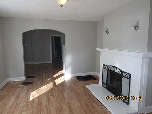 3rd image of 520 N Denny St