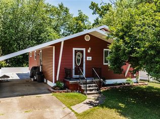 2808 13th Ave, Vienna, WV 26105