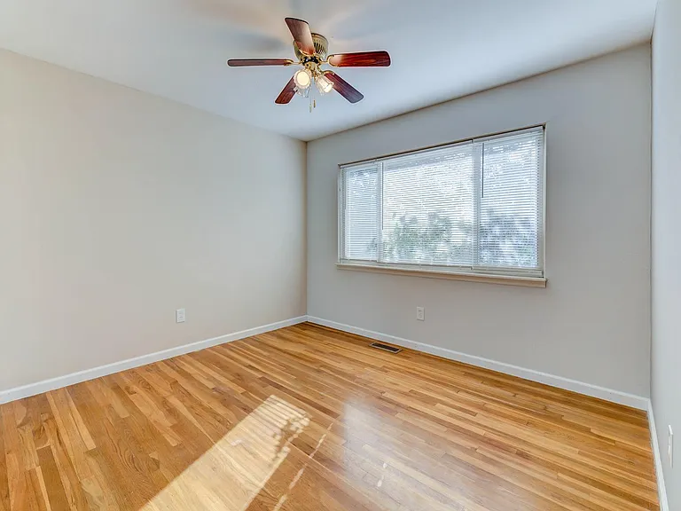 814 Fernview Dr — Photo 31