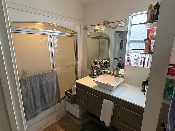 5th image of 136 S Clark Dr APT 8