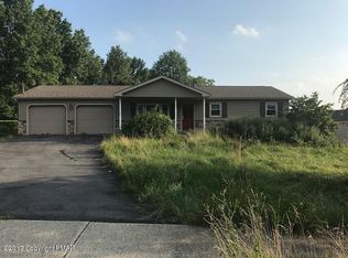 1609 Teels Rd, Pen Argyl, PA 18072