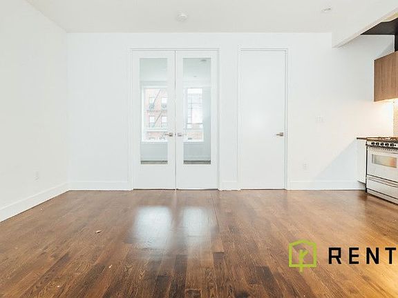 4th image of 1234 Bedford Ave #4A