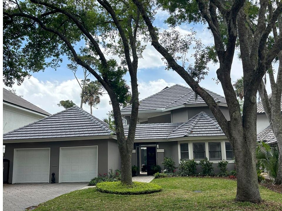 1st image of 212 LAUREL Lane