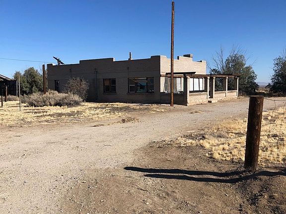 2nd image of 19520 National Trails Hwy