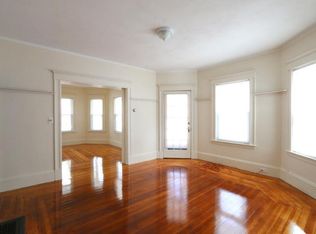 182 Powder House Blvd #1, Somerville, MA 02144