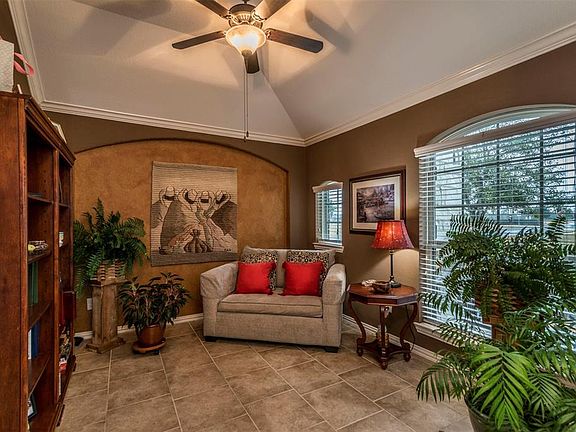 4th image of 2701 Kingston Manor Ln