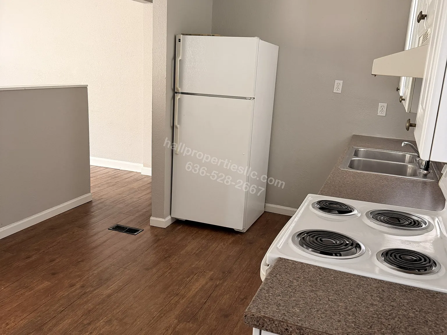 2 bed, 700 sqft, $1,150 — Photo 3
