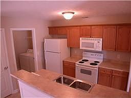 Kitchen with complete appliance package