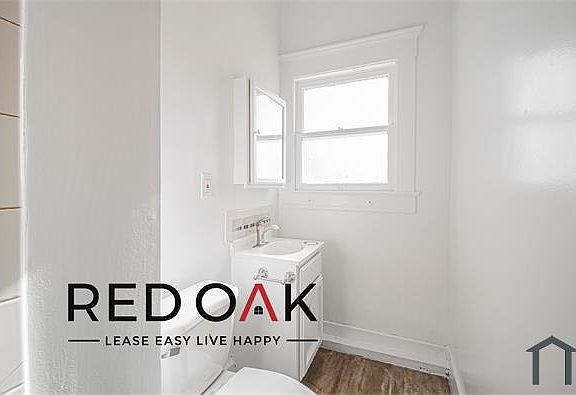 4th image of 1136 S Alvarado St APT 7