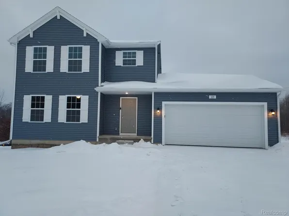 121 Forest Way, Davisburg, MI 48350