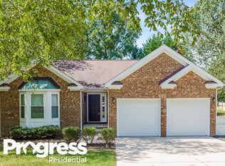 8803 Tarpan Ct, Charlotte, NC 28216