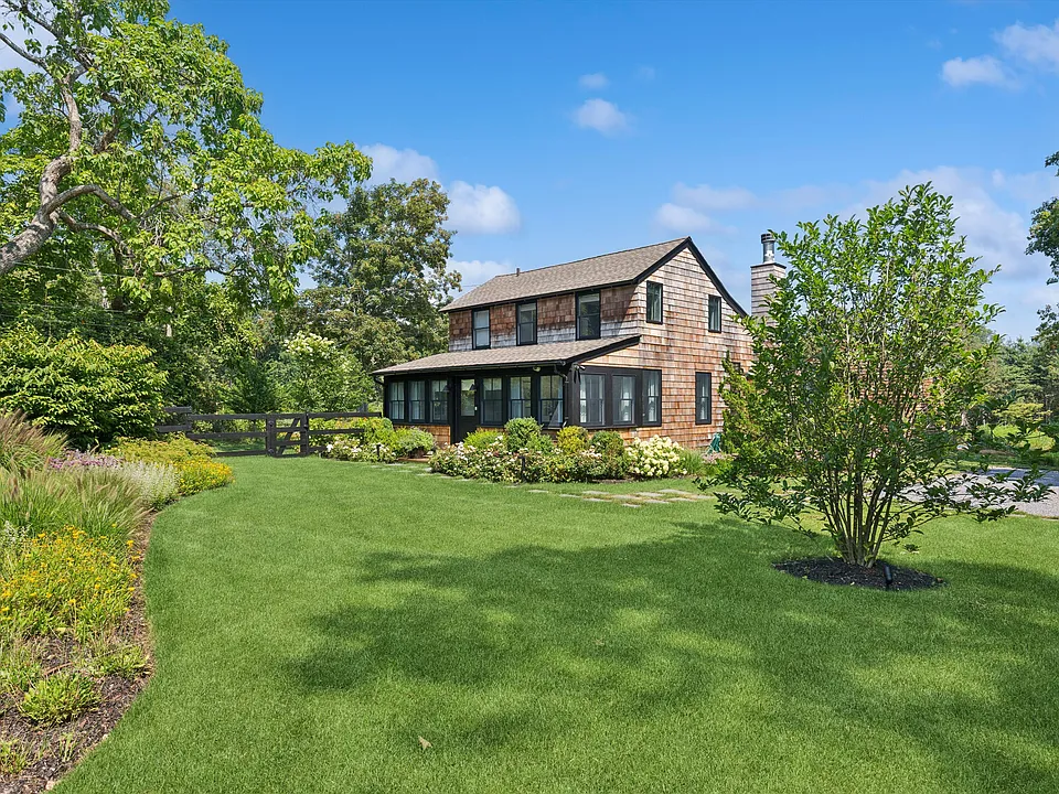 244 Edge Of Woods Rd