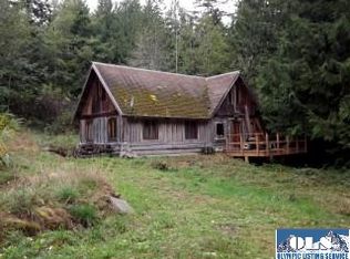155 White Deer Ln, Sequim, WA 98382