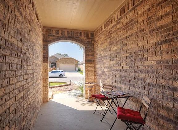 5th image of 100 Medina Creek Cv