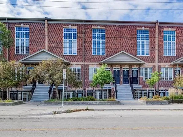 555 King St E #102, Kitchener, ON N2G 2L9