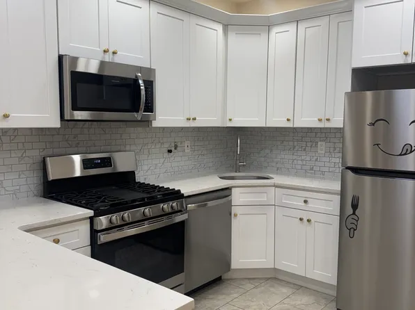 (undisclosed Address), Bronx, NY 10461