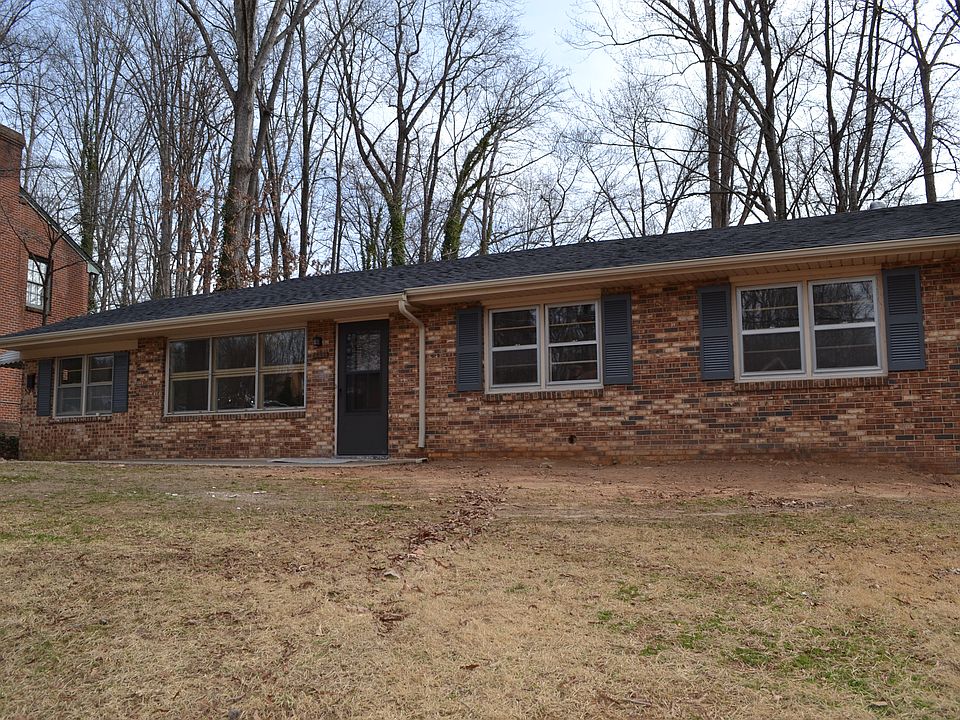 1st image of 449 Clarkson Dr