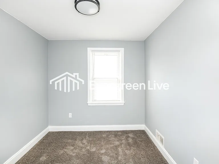 3412 Fleetwood Ave — Photo 12