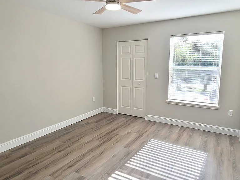 940 Village Trl #3205 — Photo 16
