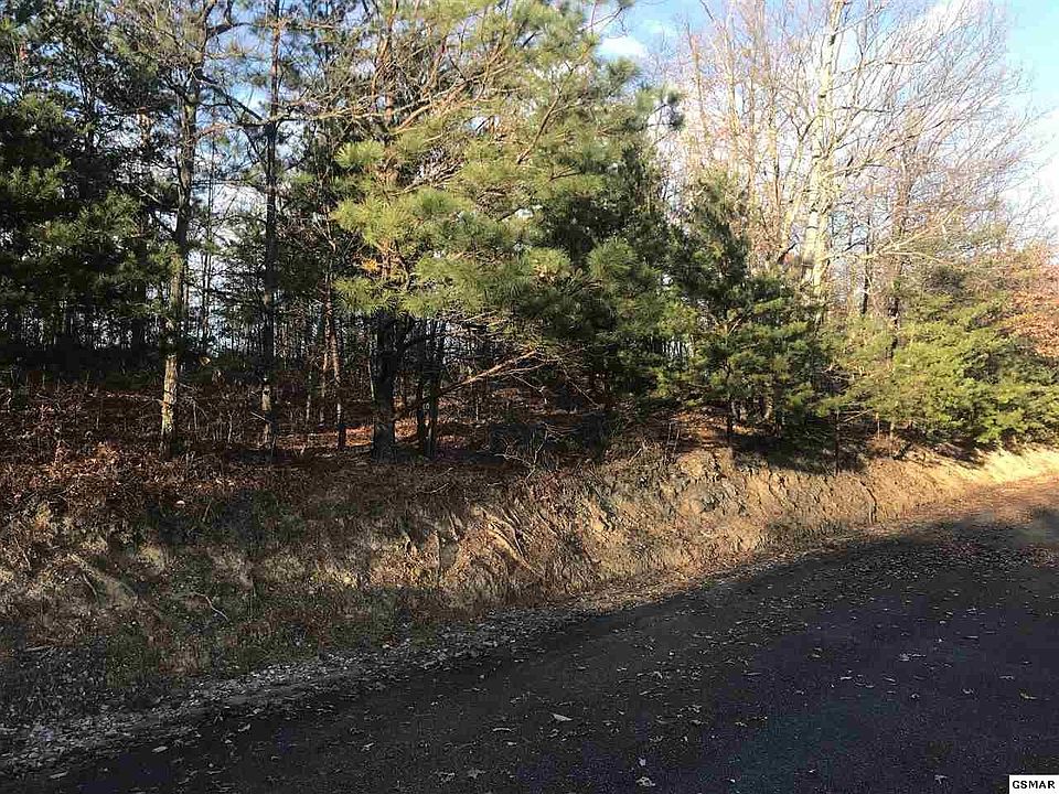 1st image of 16 Laurel Top Way #16