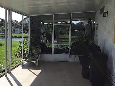 2nd image of 15 El Portal Ln