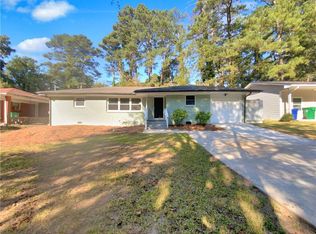 1879 Shamrock Dr, Decatur, GA 30032