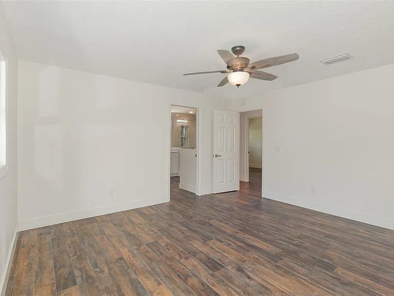 1770 Algonquin Trl — Photo 9