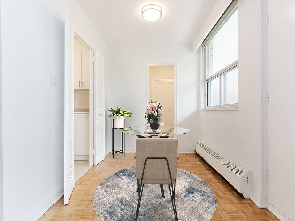 1st image of 485 Eglinton Ave E #414210