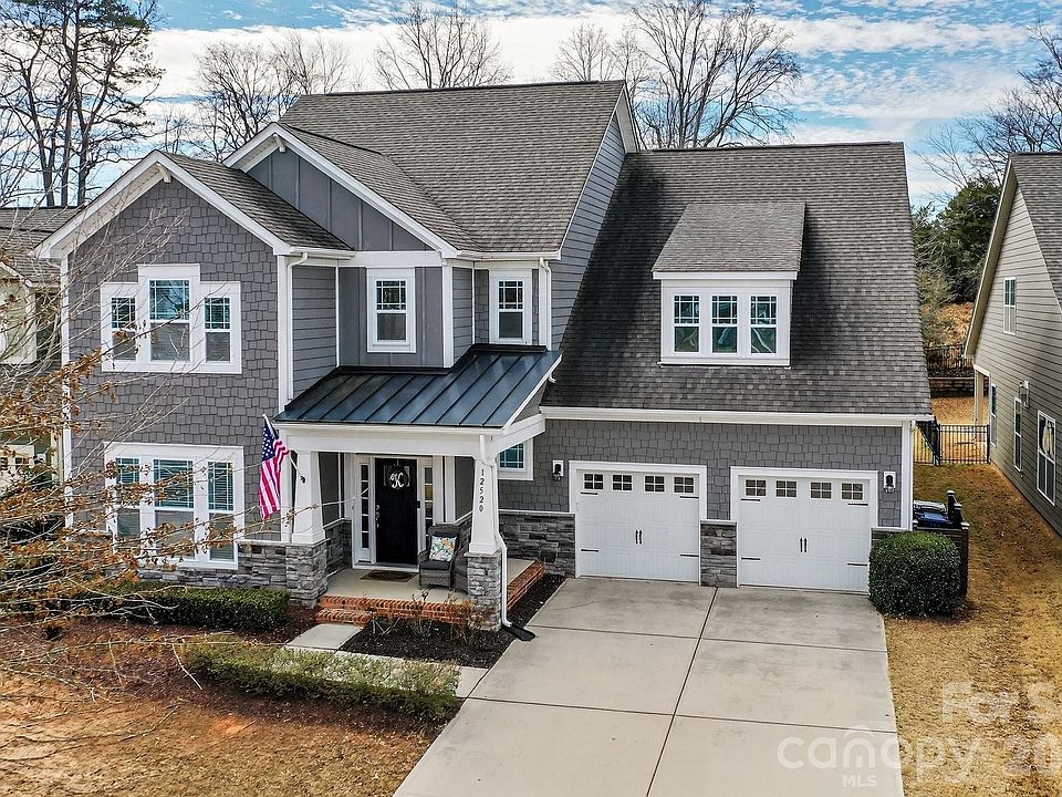 1st image of 12520 Old Westbury Dr