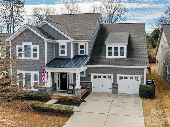 12520 Old Westbury Dr, Cornelius, NC 28031