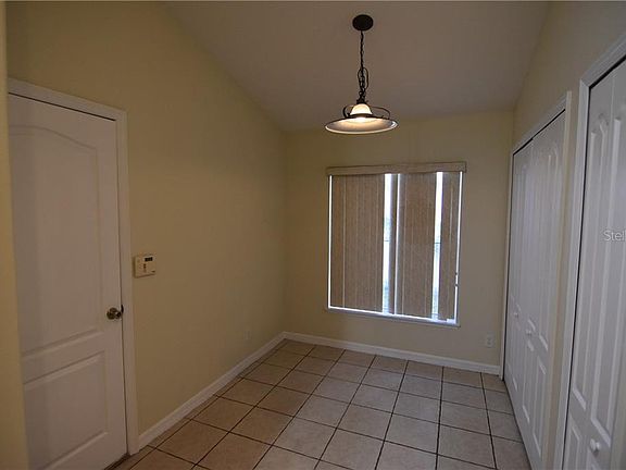 3rd image of 4033 Lakeside Reserve Ln