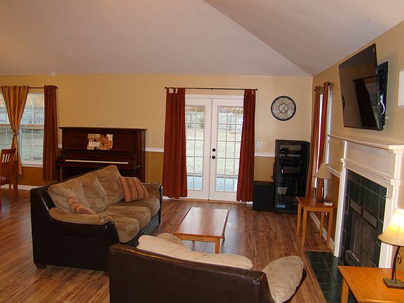 Living Area from front door