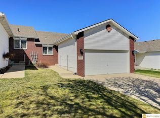 2324 Dodge St, Lincoln, NE 68521