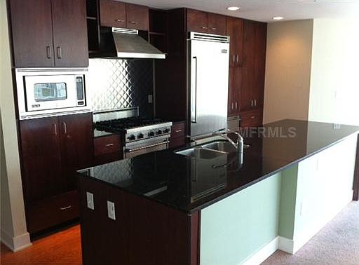 3rd image of 1208 E Kennedy Blvd Unit 519