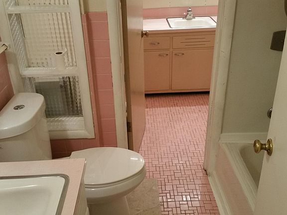 5th image of 4091 E 176th St