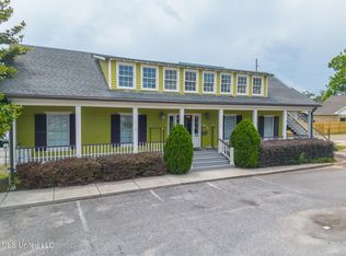 777 Watkins Ave, Gulfport, MS 39507