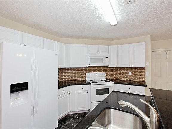 3rd image of 3767 NW 107th Ter