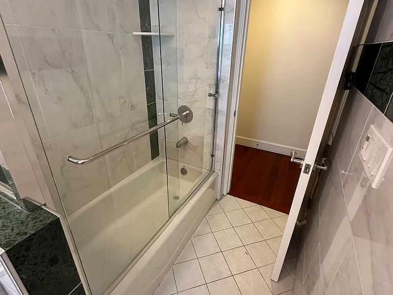 105 Duboce Ave — Photo 12