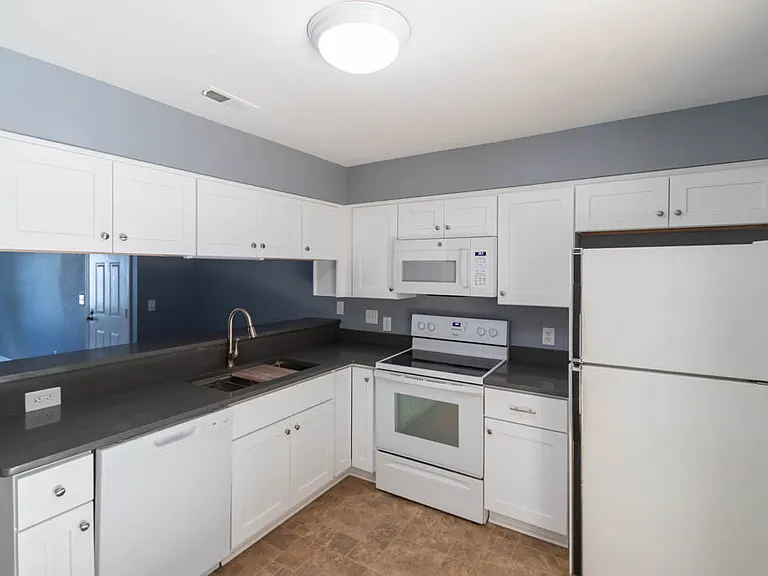 4831 Station House Ln — Photo 14