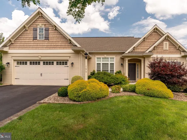 165 Sweet Birch Ln, Womelsdorf, PA 19567