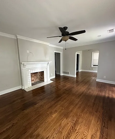 3589 Kenwood Ave — Photo 6
